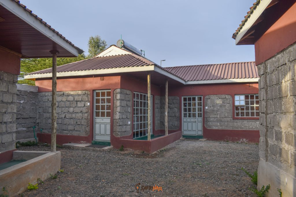 rooms-entarakuet-hotel-safiri-nasi