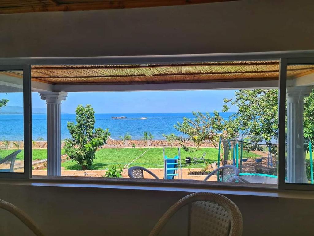 4 Days Epic Kisumu And Takawiri Island Tour Safiri Nasi